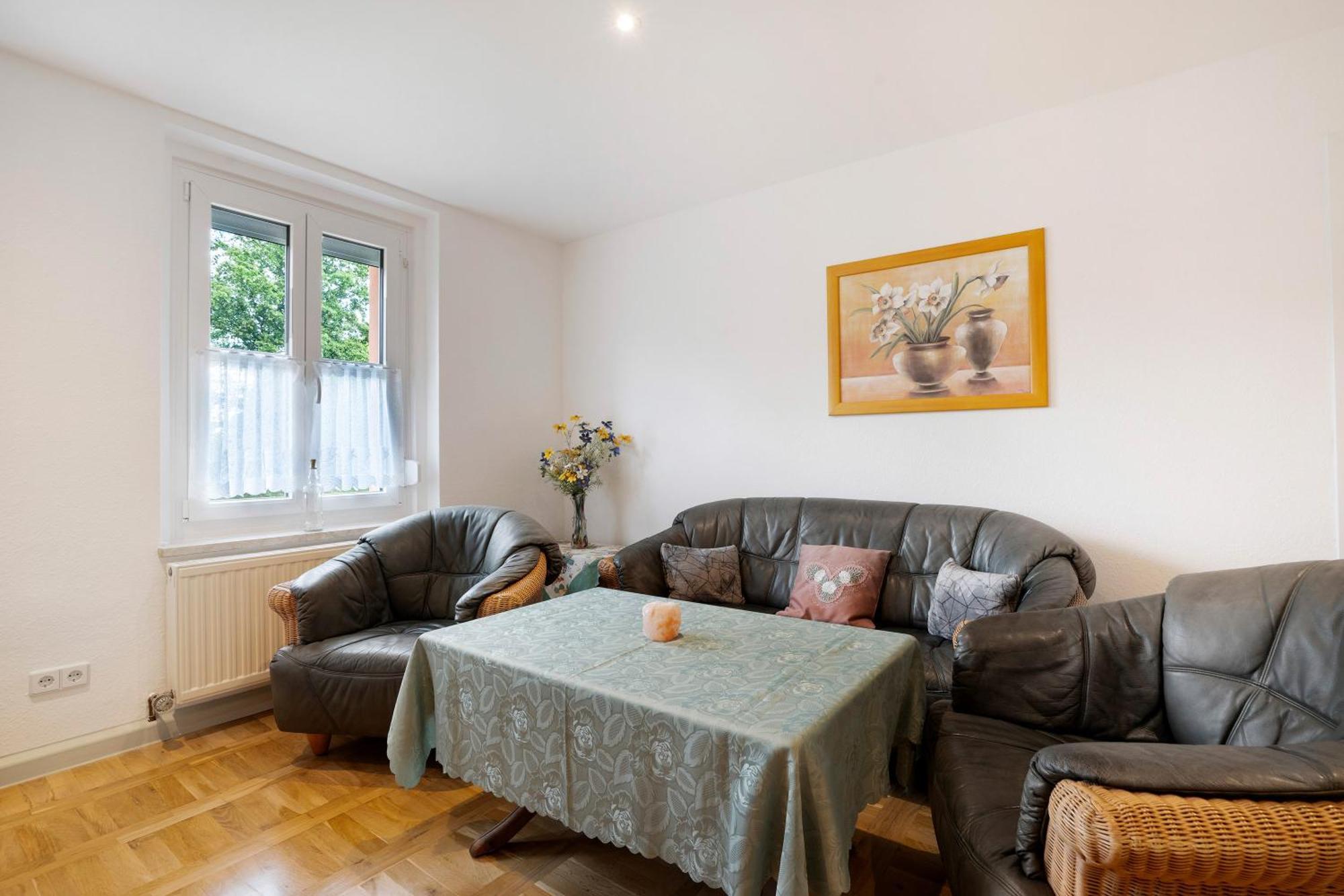 Gaestewohnung Am Schwanenteich Apartment